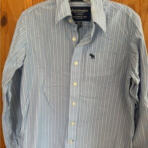 Abercrombie & Fitch Light Blue and White Stripe Button-Down Shirt - boys